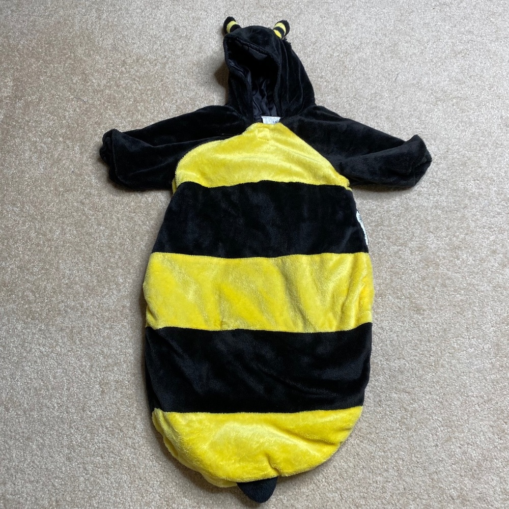 Bumblebee Halloween costume size 0-6 months